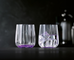 SPIEGELAU Lifestyle Tumbler - lilac in use