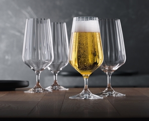 SPIEGELAU Lifestyle Beer Glass in use
