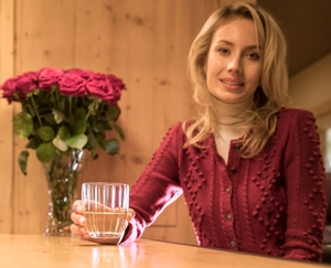 RIEDEL Sunshine Tumbler in use