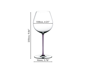 A RIEDEL Fatto A Mano Pinot Noir glass in violet filled with red wine on a white background. 