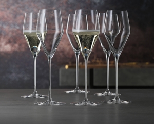 SPIEGELAU Definition Champagnerglas im Einsatz