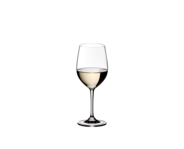 RIEDEL Vinum Viognier/Chardonnay filled with a drink on a white background