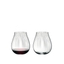 RIEDEL Tumbler Collection Optical O verre tout usage rempli avec une boisson sur fond blanc